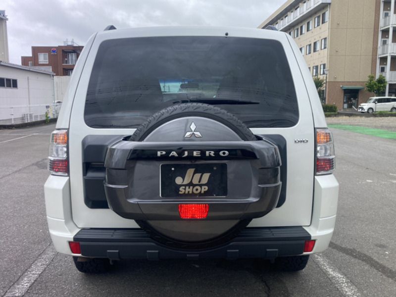 PAJERO