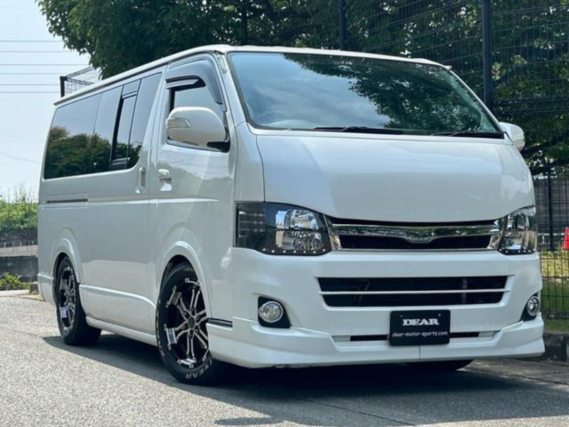 HIACE VAN