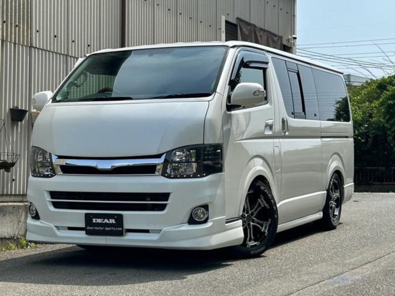 HIACE VAN