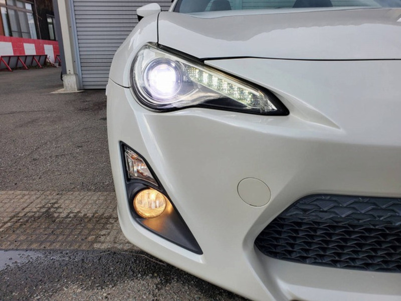 86