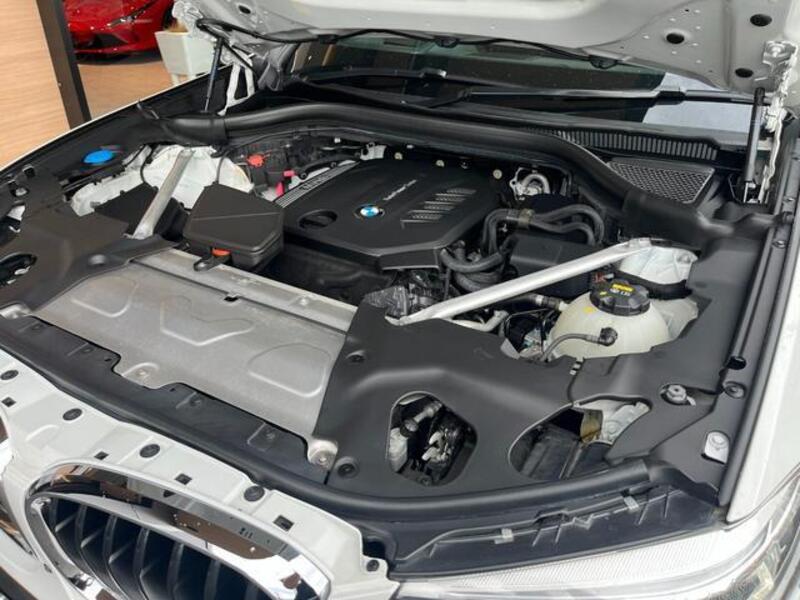 X4