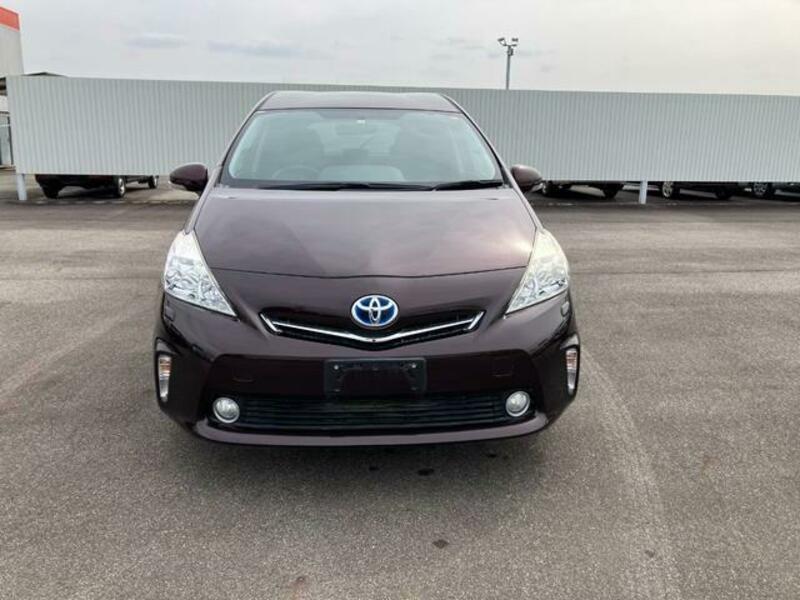 PRIUS ALPHA