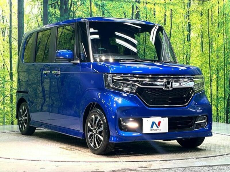 N BOX CUSTOM