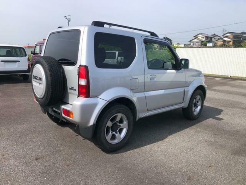 JIMNY SIERRA