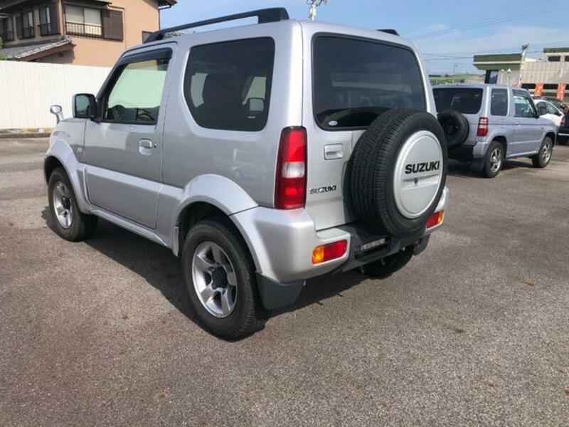 JIMNY SIERRA
