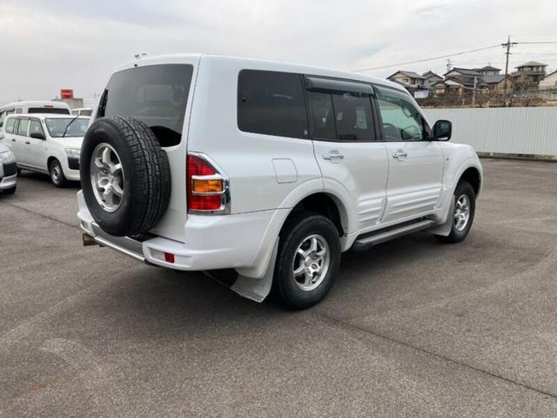 PAJERO