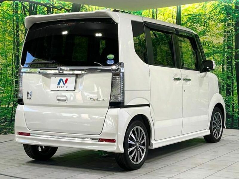 N BOX CUSTOM