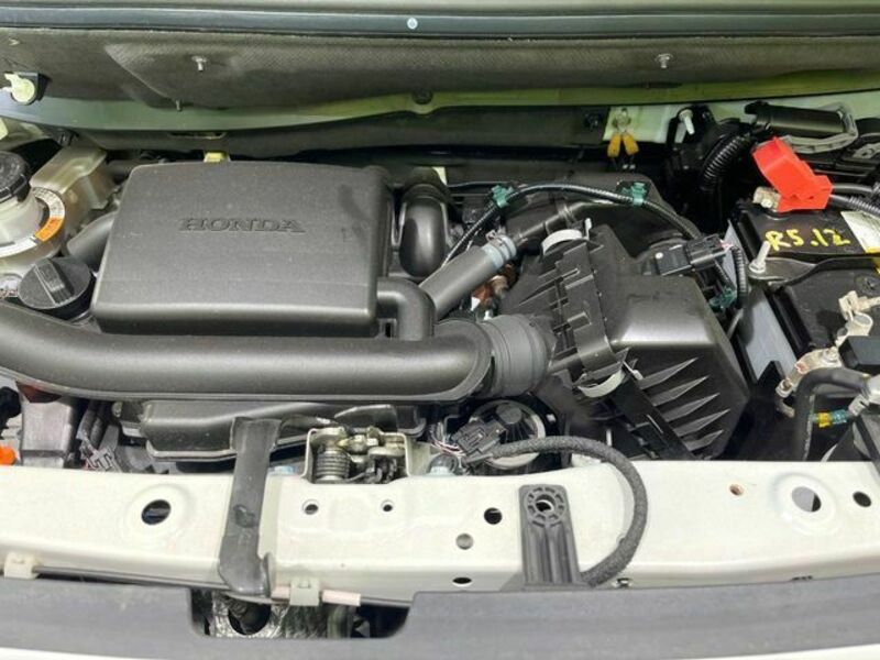 N BOX