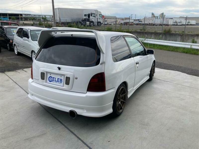 STARLET