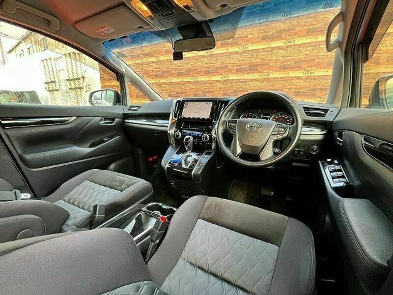 VELLFIRE