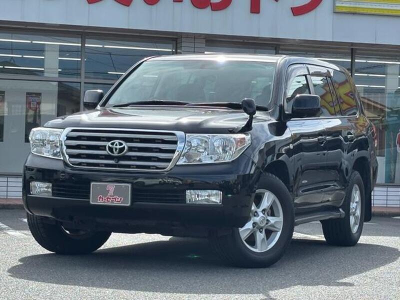 TOYOTA LAND CRUISER