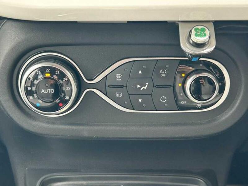 TWINGO