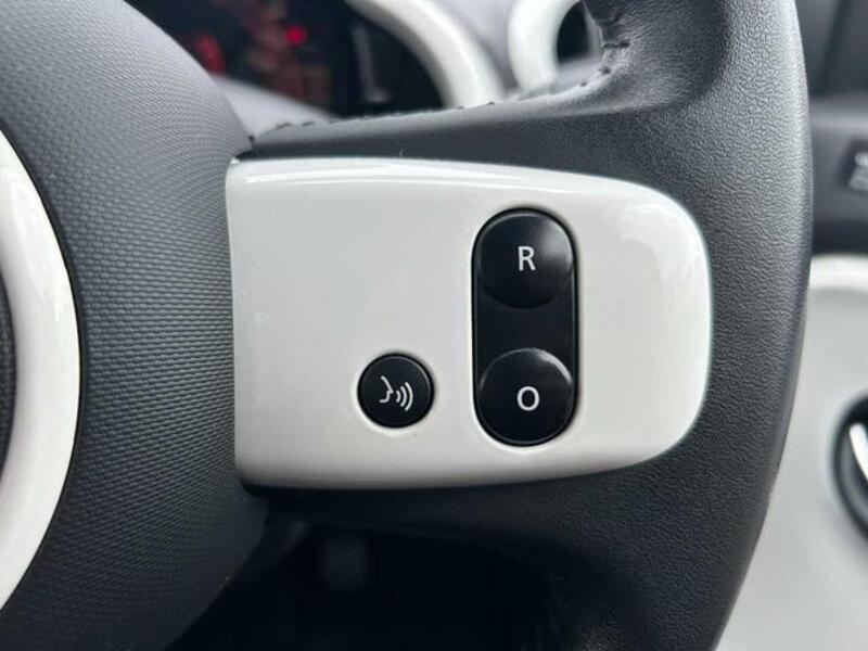 TWINGO