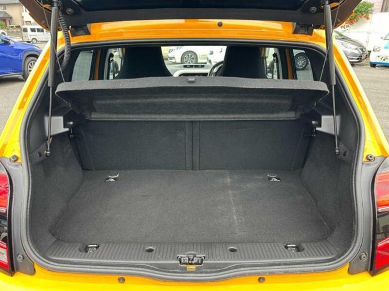 TWINGO