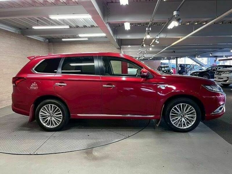 OUTLANDER PHEV