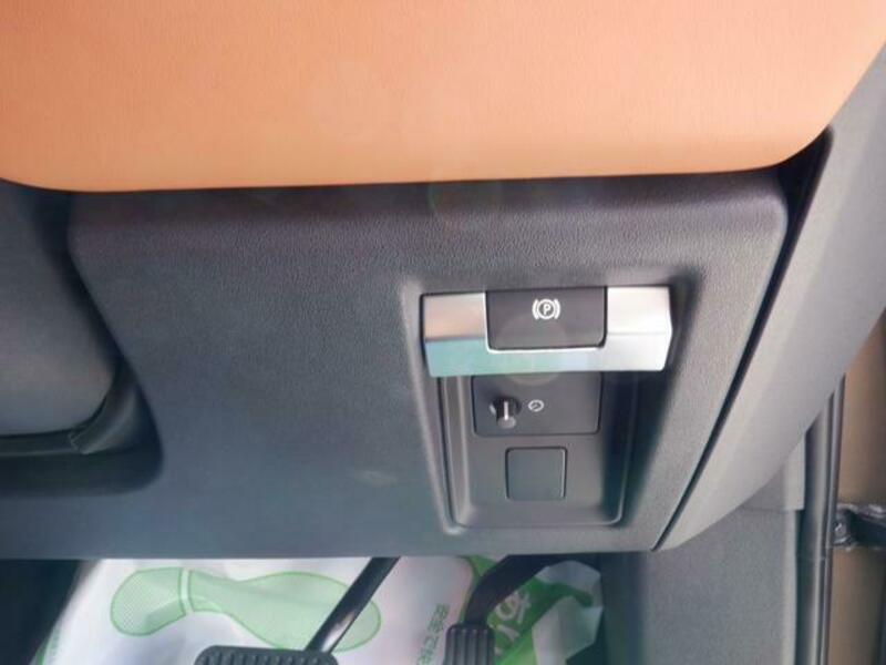 DEFENDER