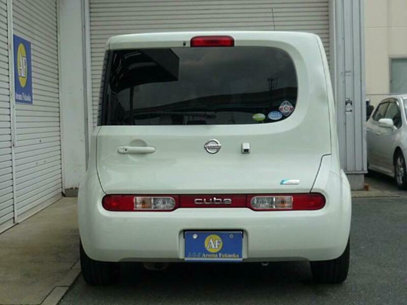 CUBE