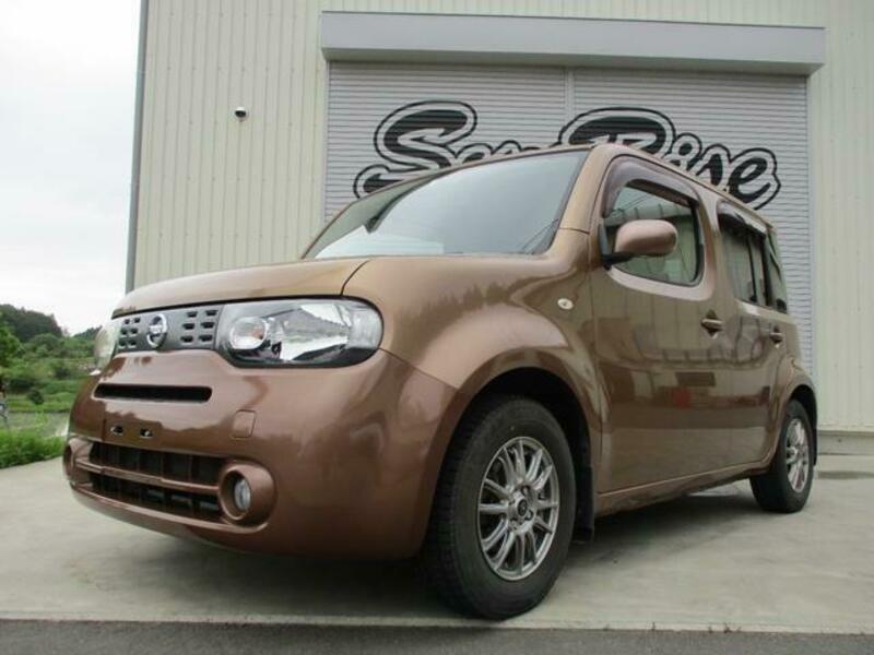NISSAN CUBE