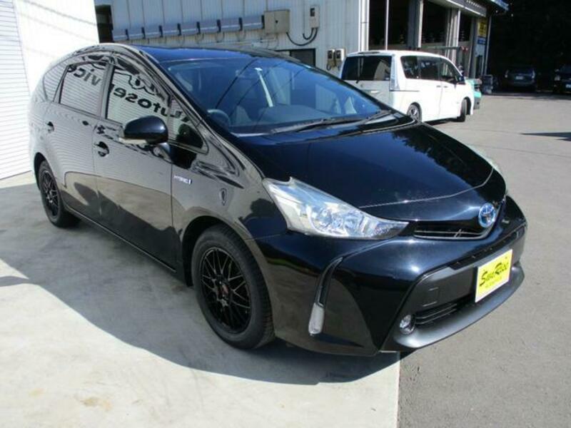 PRIUS ALPHA