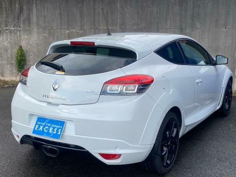 MEGANE