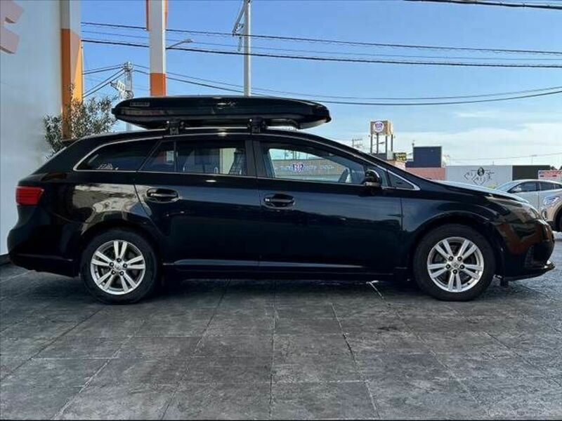 AVENSIS WAGON