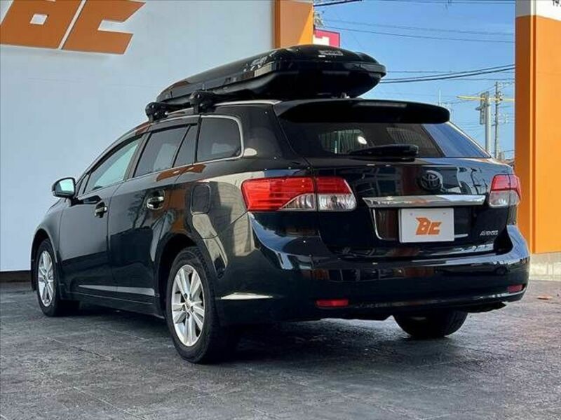 AVENSIS WAGON