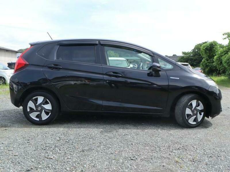 FIT HYBRID