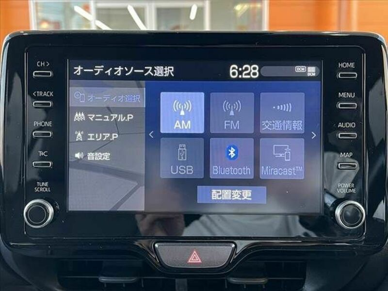 YARIS CROSS