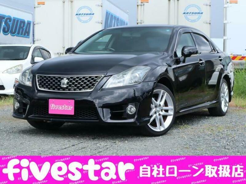 TOYOTA CROWN