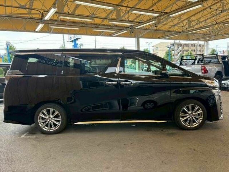 VELLFIRE