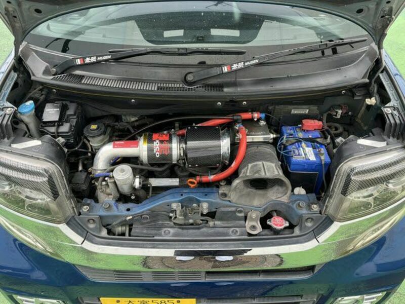 N BOX CUSTOM