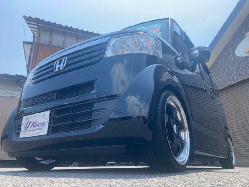 N BOX