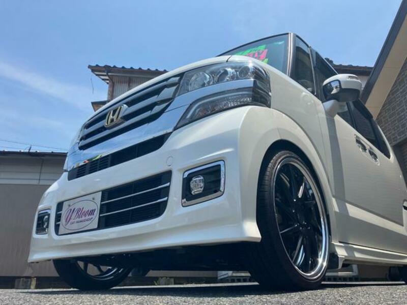 N BOX CUSTOM