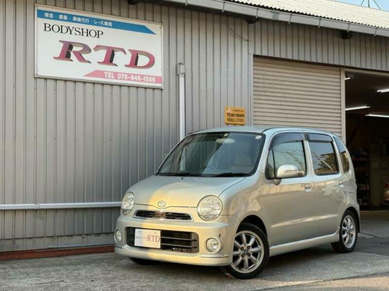DAIHATSU MOVE LATTE