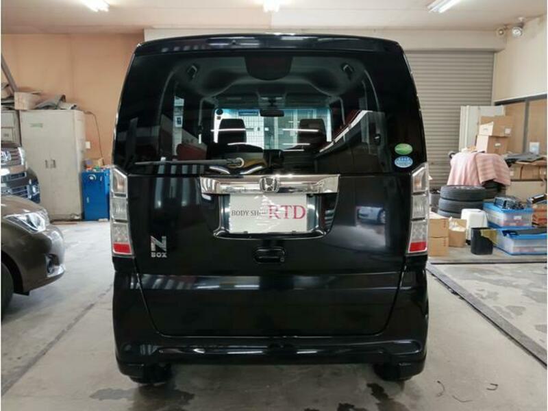 N BOX
