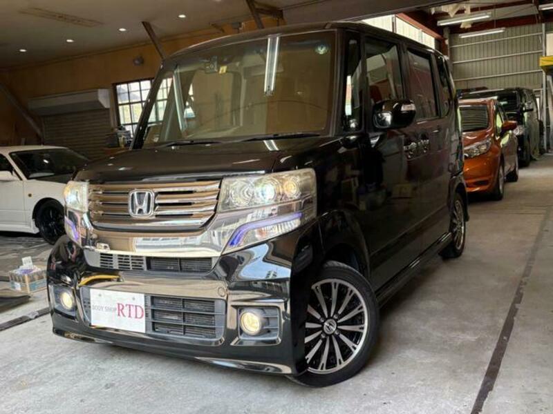 N BOX CUSTOM
