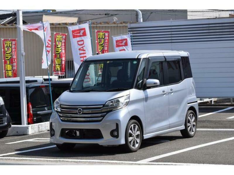 NISSAN DAYZ ROOX