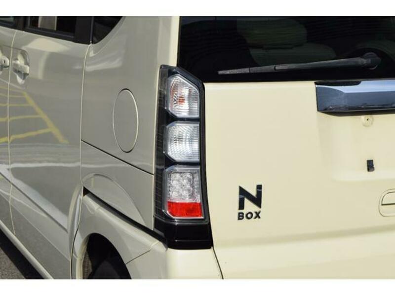 N BOX