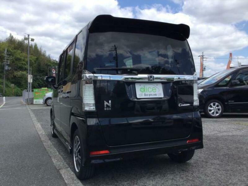 N BOX CUSTOM