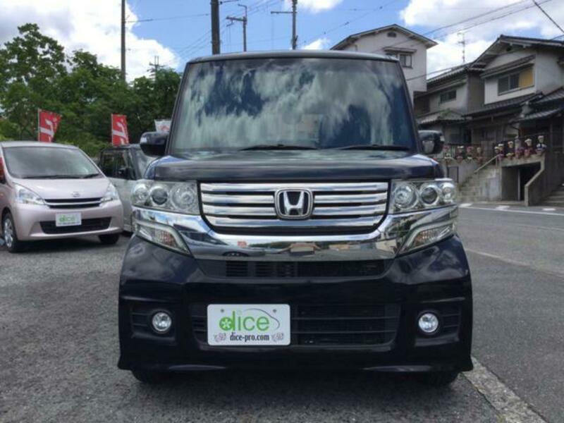 N BOX CUSTOM