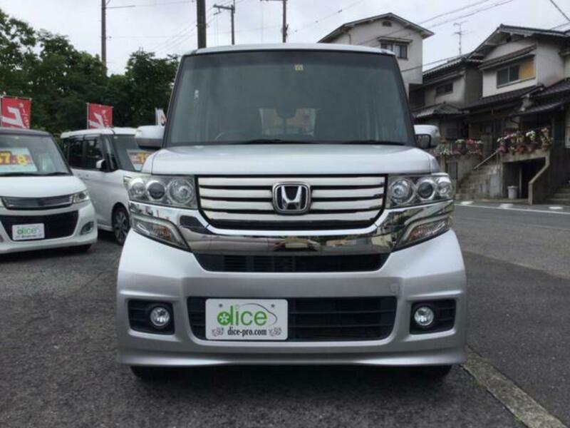 N BOX CUSTOM