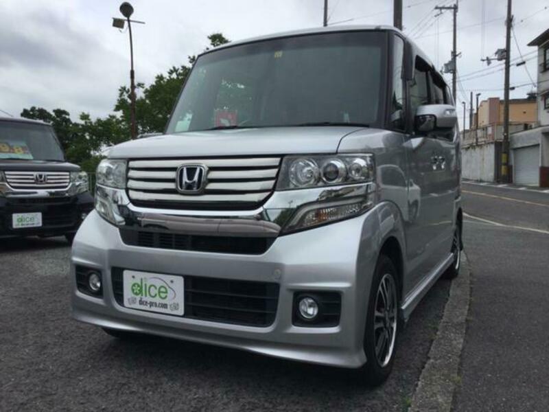 HONDA N BOX CUSTOM