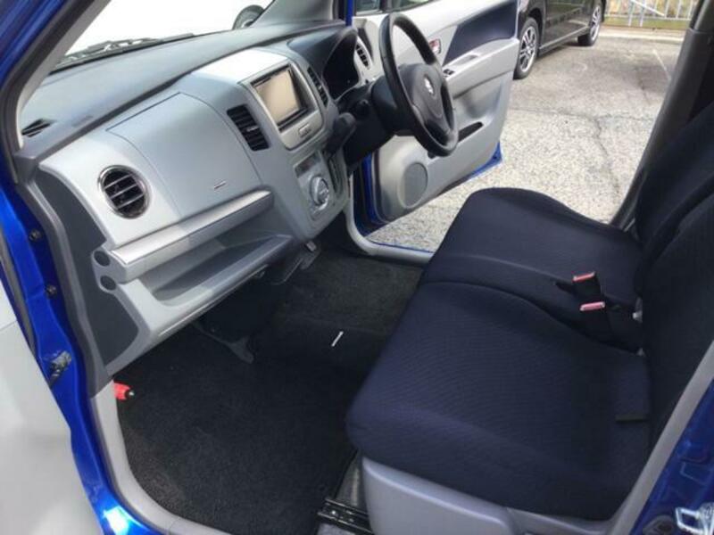 WAGON R