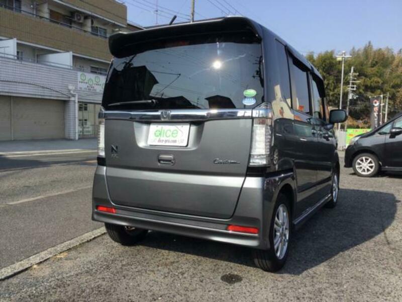 N BOX CUSTOM