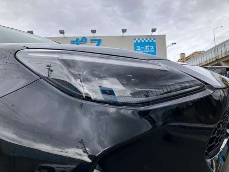 YARIS CROSS
