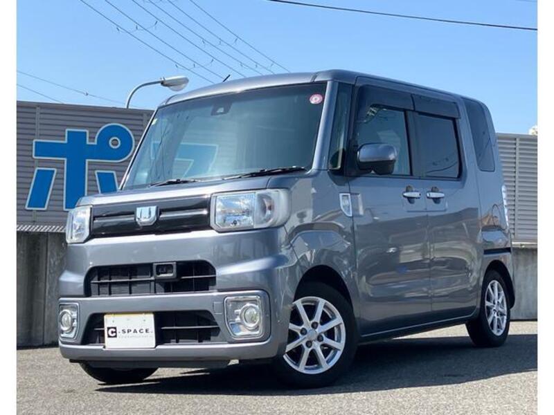 DAIHATSU WAKE