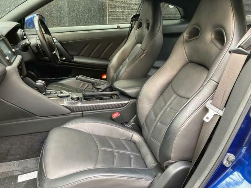 GT-R