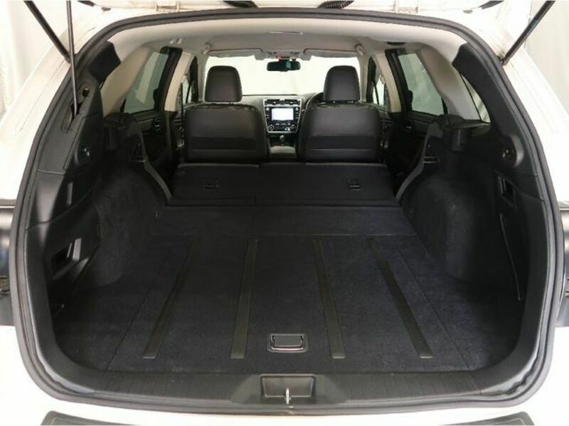 LEGACY OUTBACK