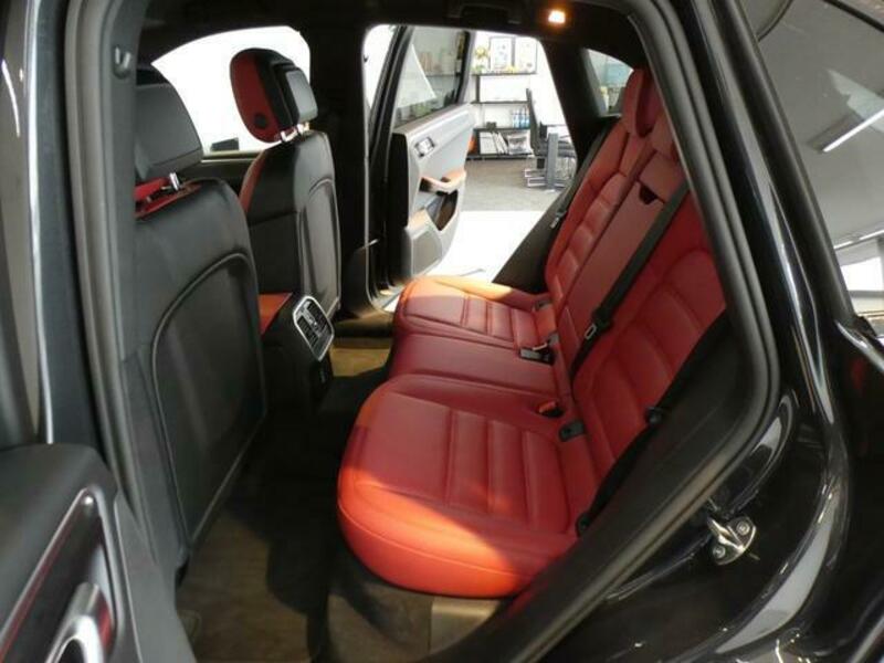 MACAN