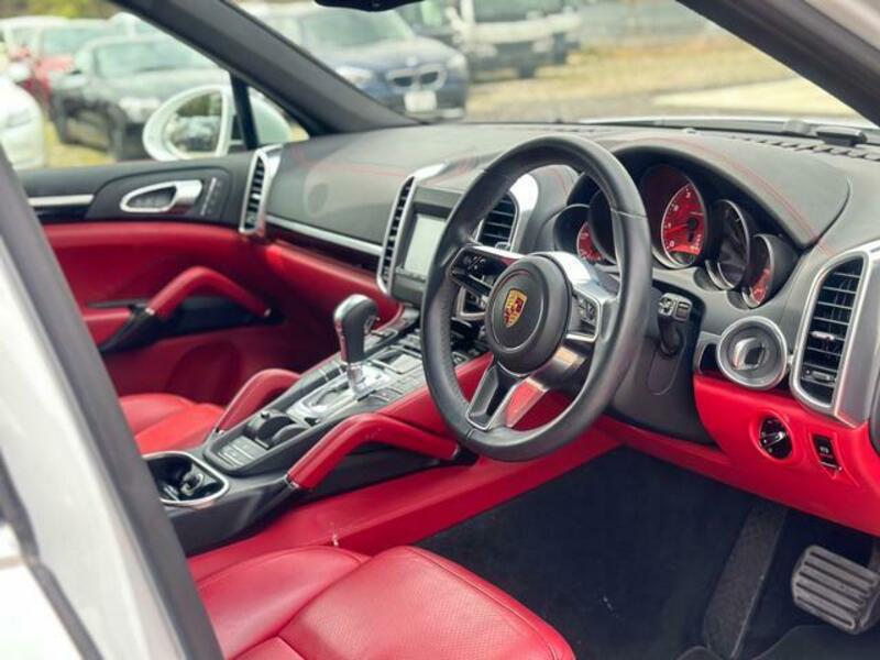 CAYENNE